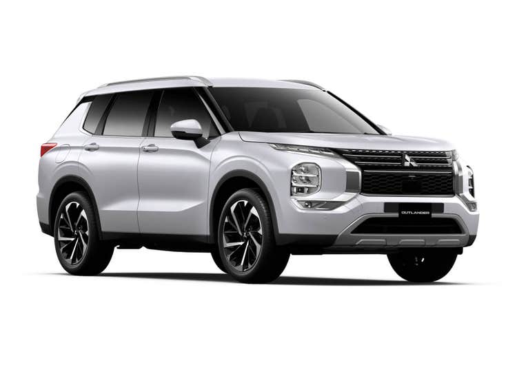 Novate a Mitsubishi Outlander Aspire ZM Auto 2WD MY24 through Maxxia novated leasing today.