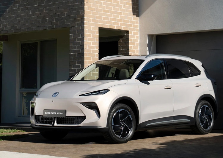 Novate an MGS5 EV Excite 49 Auto MY25 through Maxxia novated leasing today.