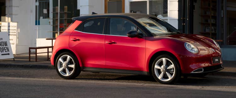 Novate a GWM Ora Standard Range Auto through Maxxia novated leasing today.