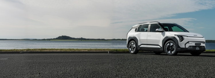 Novate a Kia EV3 Air Standard Range Auto 2WD MY26 through Maxxia novated leasing today.