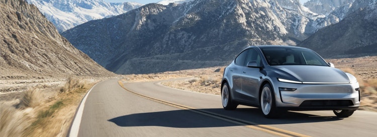 Novate a Tesla Model Y Rear Wheel Drive Auto through Maxxia novated leasing today.