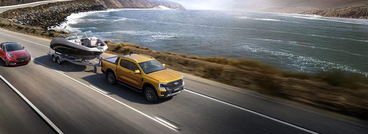 Ford novated lease through Maxxia, contact Maxxia novated leasing team today.