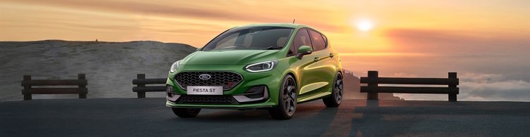 Ford designed Renault developed car's exterior front view. Contact Maxxia for Ford and Renault novated lease today.