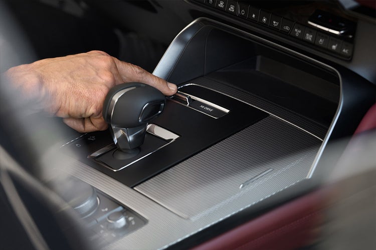 2024 Mazda CX-70 centre console