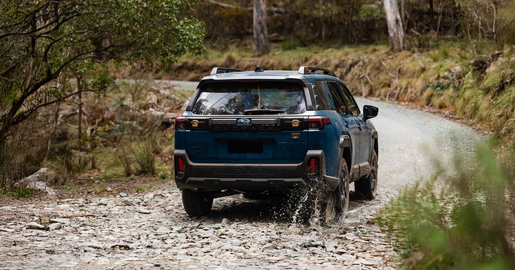 Subaru Outback rear exterior view in the outback. Contact Maxxia for Subaru Outback novated lease today.