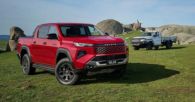 Toyota HiLux exterior front view on a highway. Contact Maxxia for Toyota HiLux novated lease today.