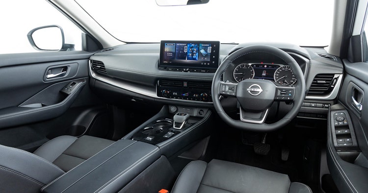 Nissan X-Trail front interior cabin and dashboard view available on a novated lease through Maxxia in Australia.