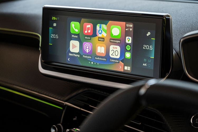 Peugeot e-2008 2023 infotainment