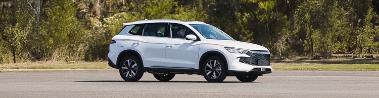 BYD Sealion 5 exterior front view. Contact Maxxia novated lease team today for a BYD Sealion 5 novated lease.