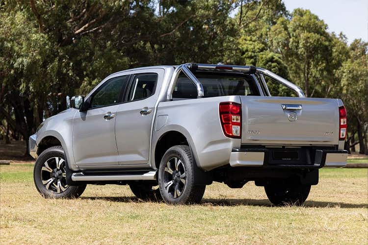 Mazda BT-50 LE rear view