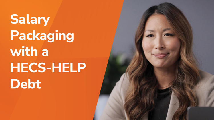 A woman explaining salary packaging with a HECS-HELP debt. Contact Maxxia salary sacrifice team today.