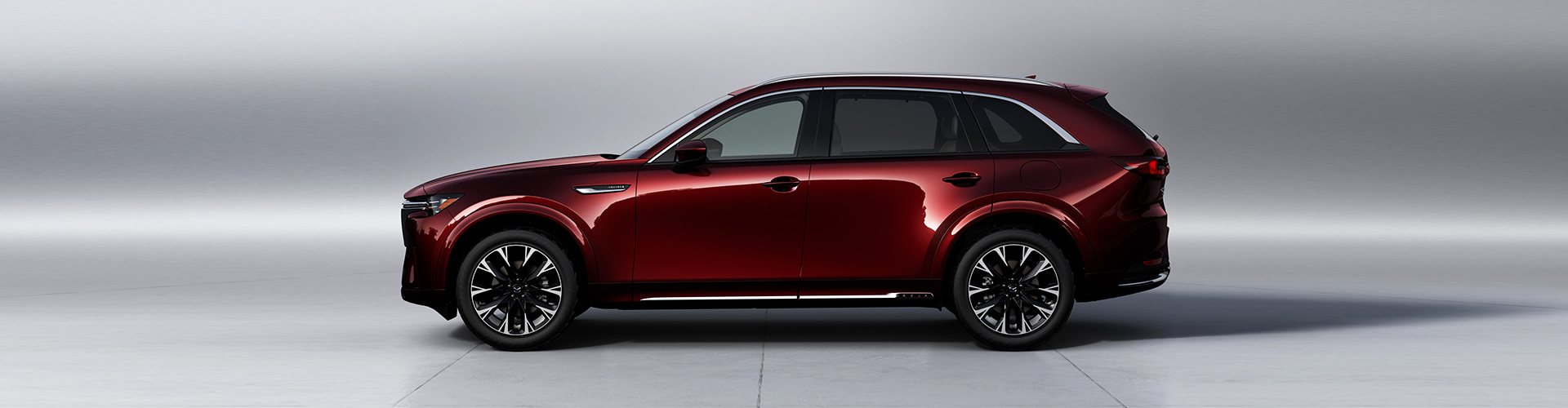 2024 Mazda CX-90 side