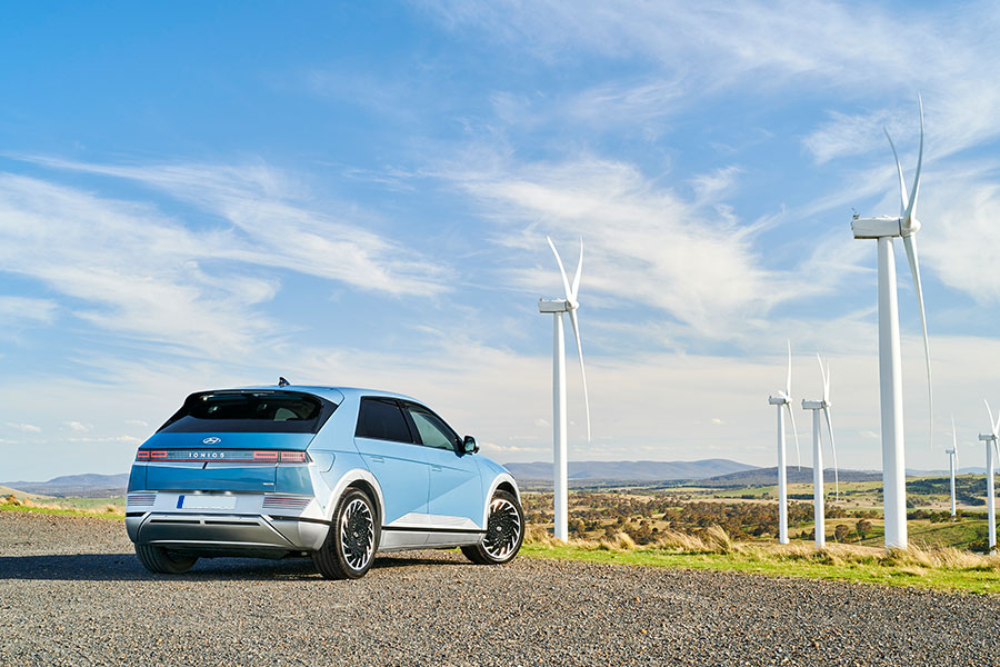 EV summit points to petrol and diesel car ban