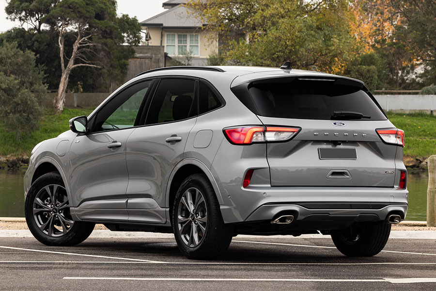 Ford Escape PHEV 2022 side view