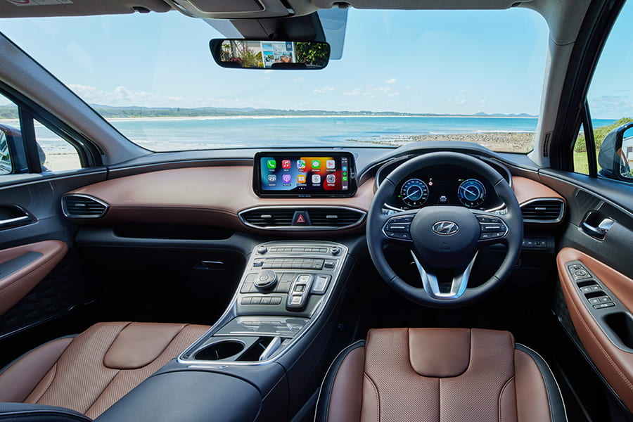 Hyundai Santa Fe Hybrid 2022 interior
