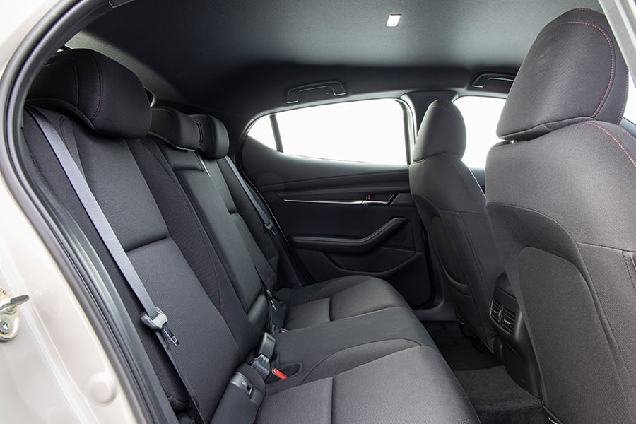 Mazda3 G25 Evolve SP 2023 interior 