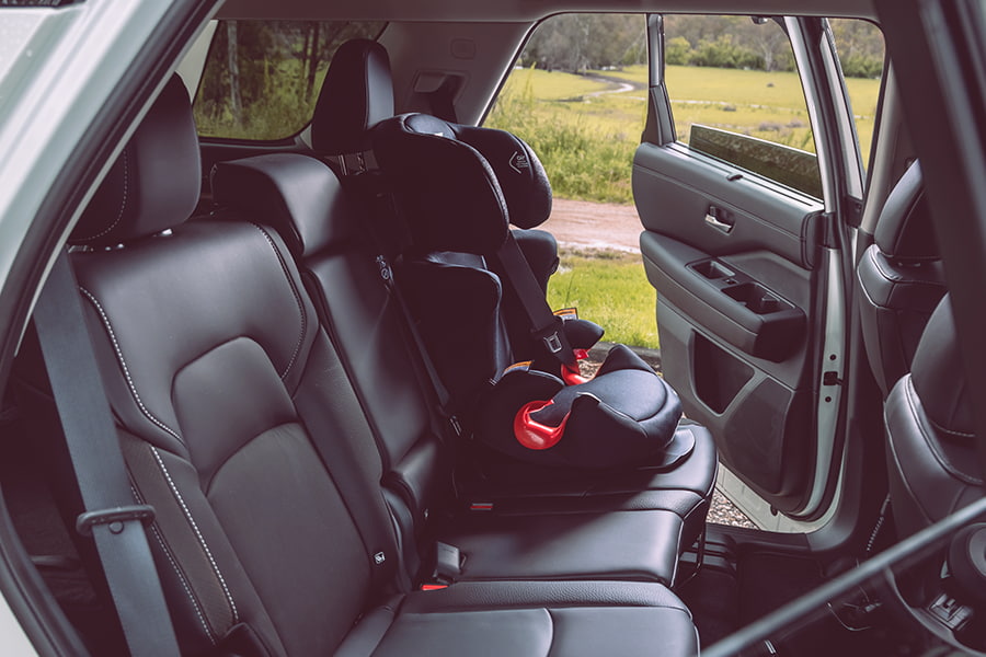 Nissan Pathfinder 2022 interior
