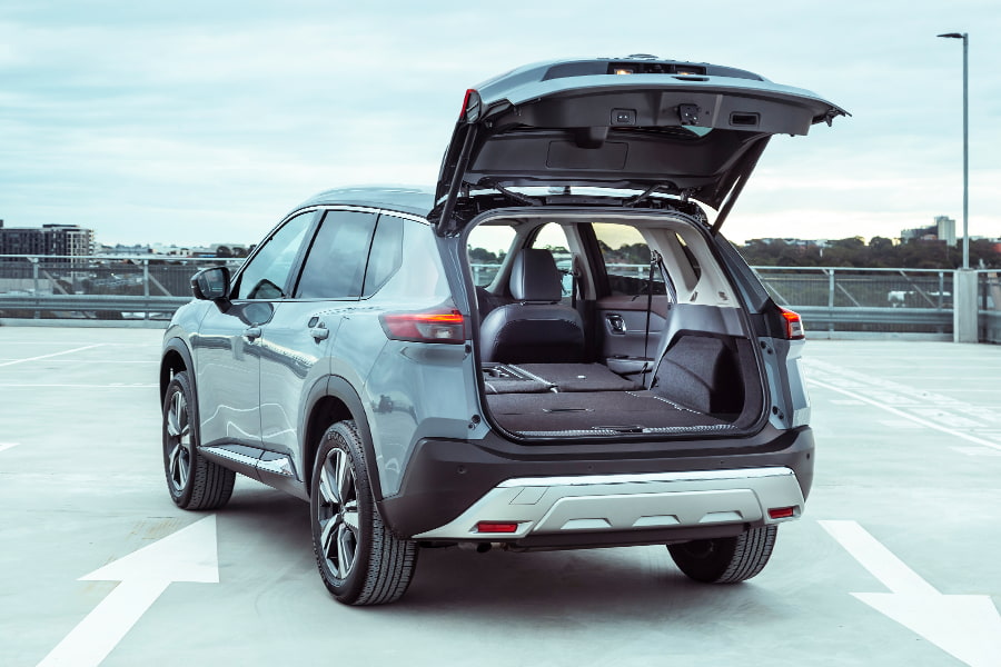 New Nissan X-Trail bootspace