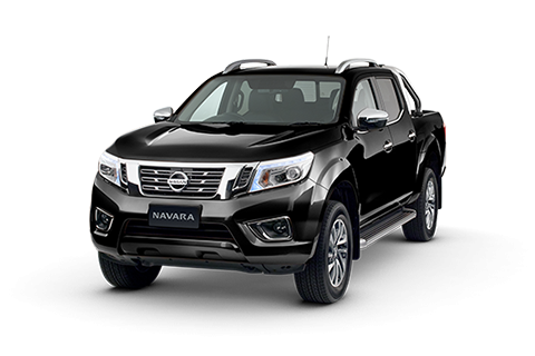 Nissan Navara in black