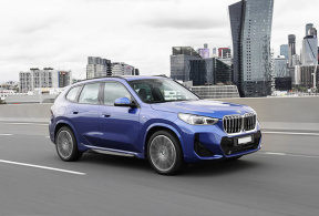 BMW X1 2022 driving