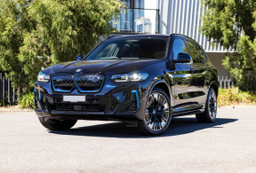 BMW iX3 2022 front