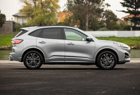 Ford Escape PHEV 2022 side