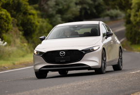 Mazda3 G25 Evolve SP front